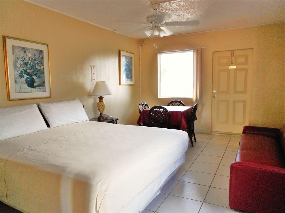Diane Oceanfront Suites Hollywood Eksteriør billede